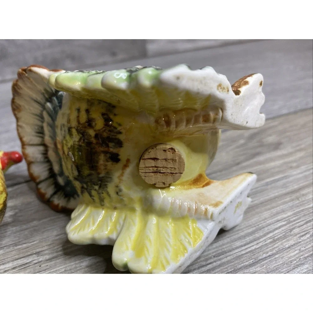 Ceramic Turkey Salt and Pepper Shaker Set W Corks Thanksgiving Seasonal Decor